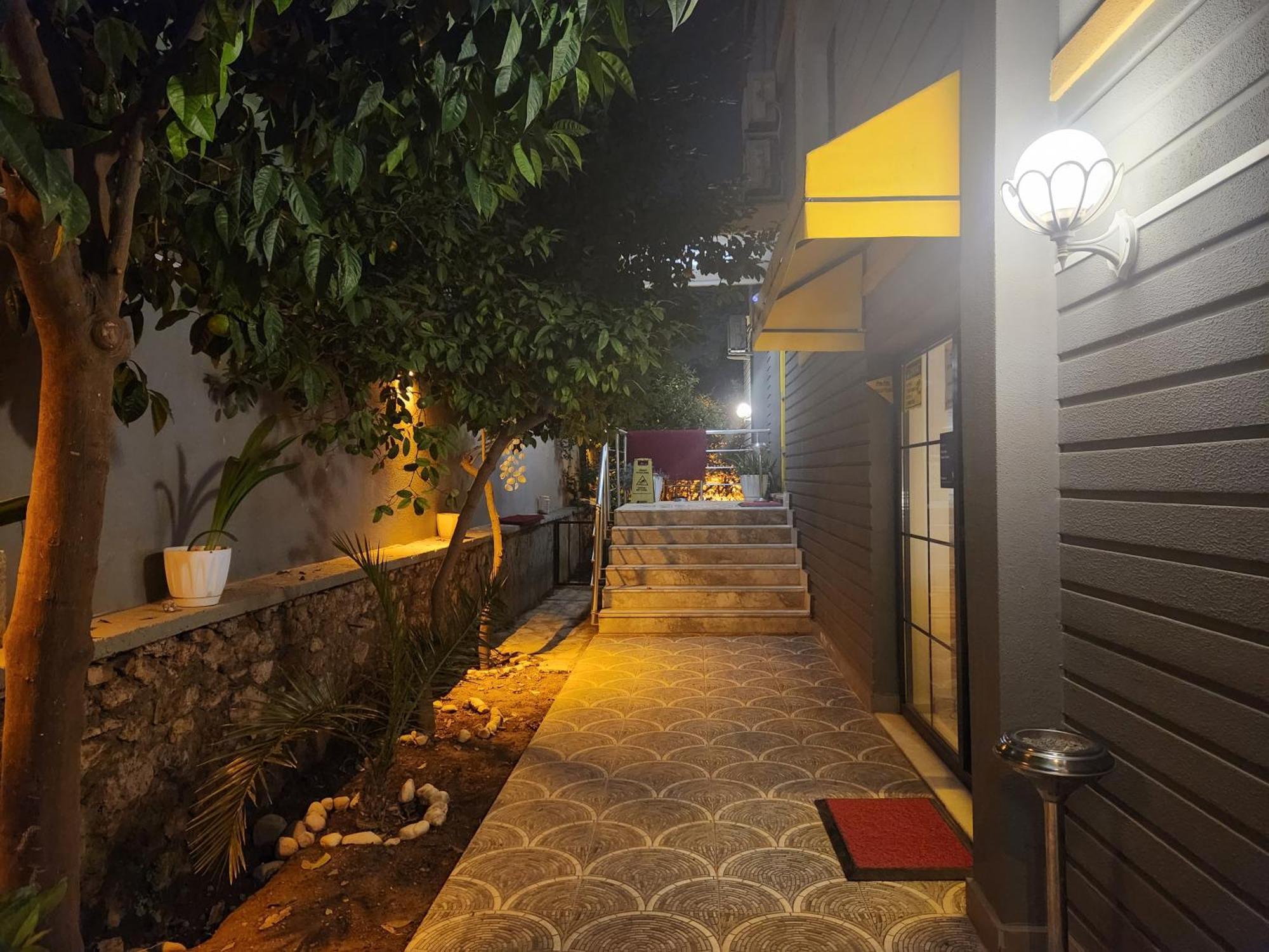 Park Hotel Rooms & Apart Antalya Buitenkant foto