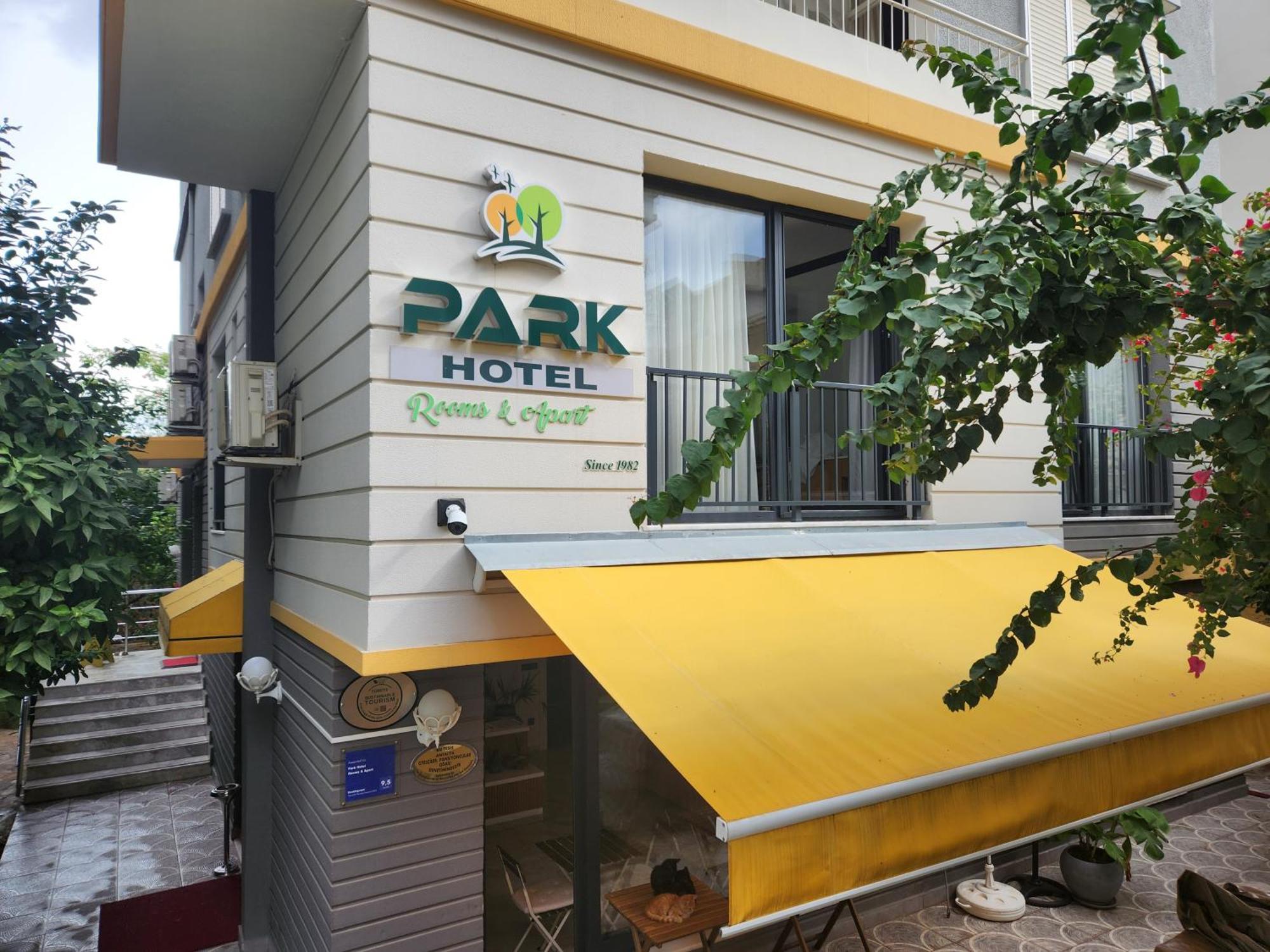Park Hotel Rooms & Apart Antalya Buitenkant foto